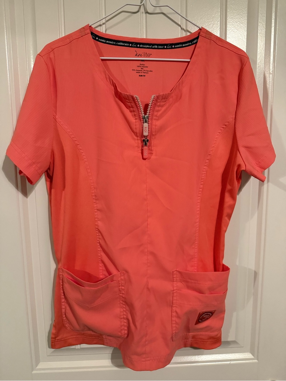 Koi Lite Slim Fit Coral Scrub Set Medium Top Small Pants